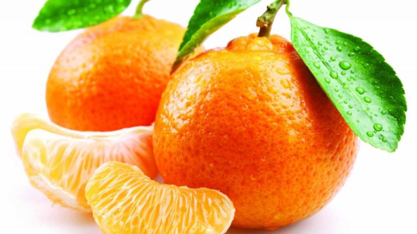 با خواص و میزان کالری میوه های خوش آب و رنگ پاییزی آشنا شوید