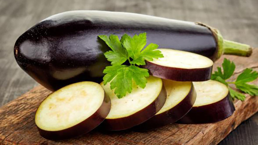 خواص بادمجان و جدول ارزش غذایی و نحوه نگهداری آن