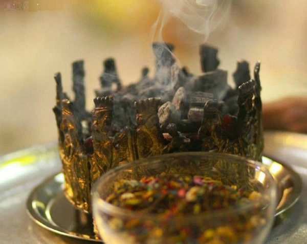 خواص اسپند دود کردن