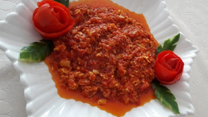 پامادور خورش