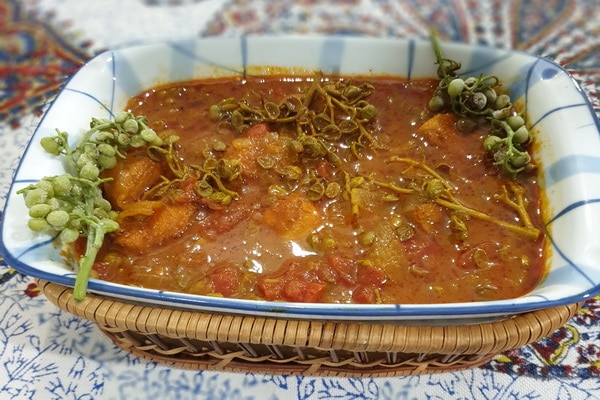 خورش پسته کوهی