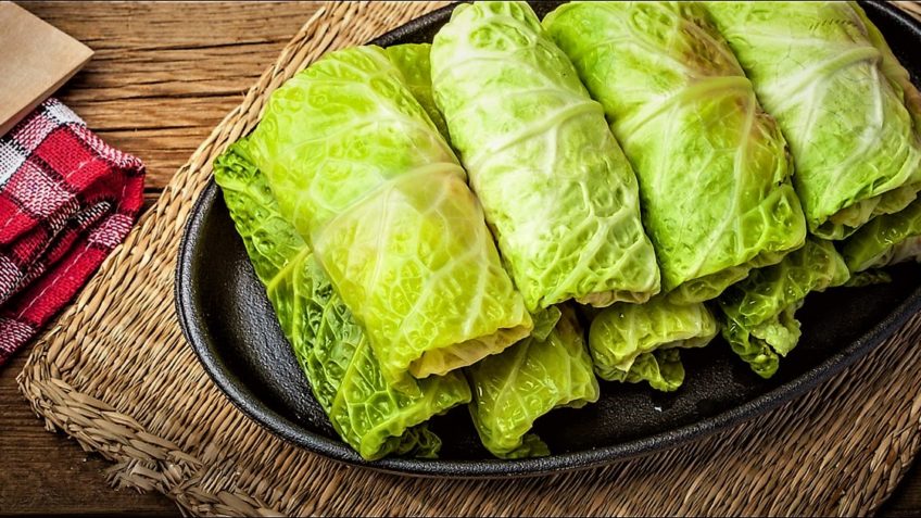 دلمه کاهو