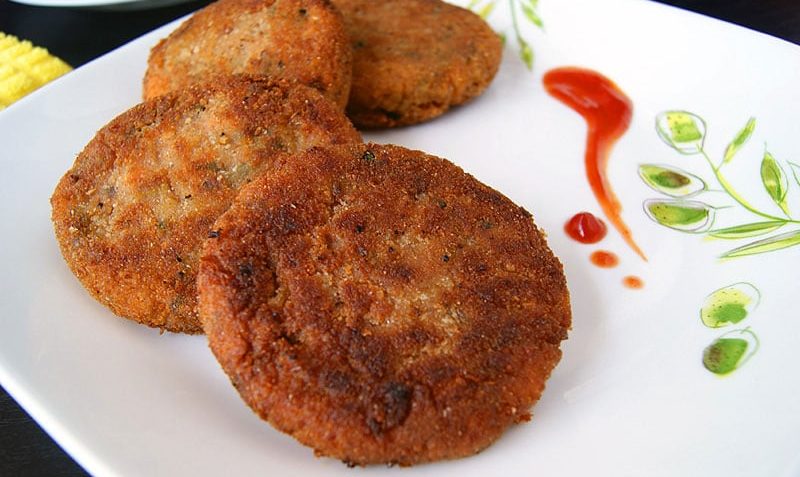کوکو مرغ و قارچ