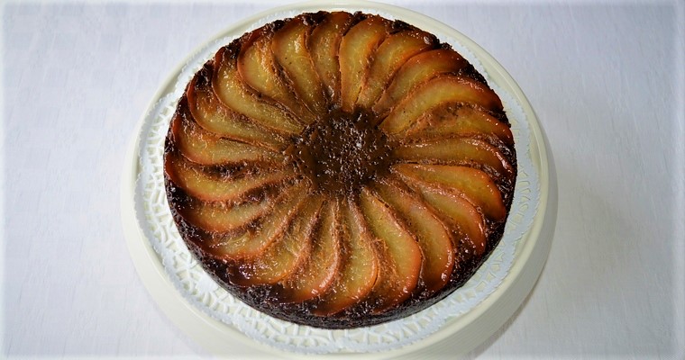 پودینگ گلابی و زنجبیل