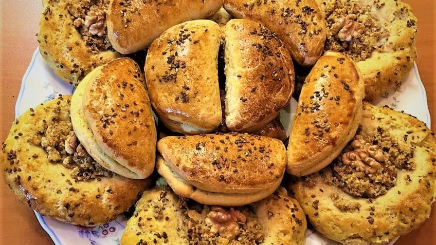 نان پنیر گردو