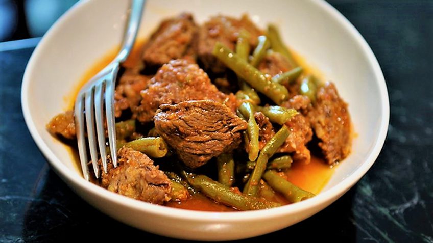 خورش لوبیا سبز و گوشت