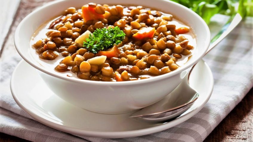 آب عدسی