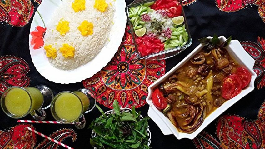 قیمه بادمجان با عدس و کلم