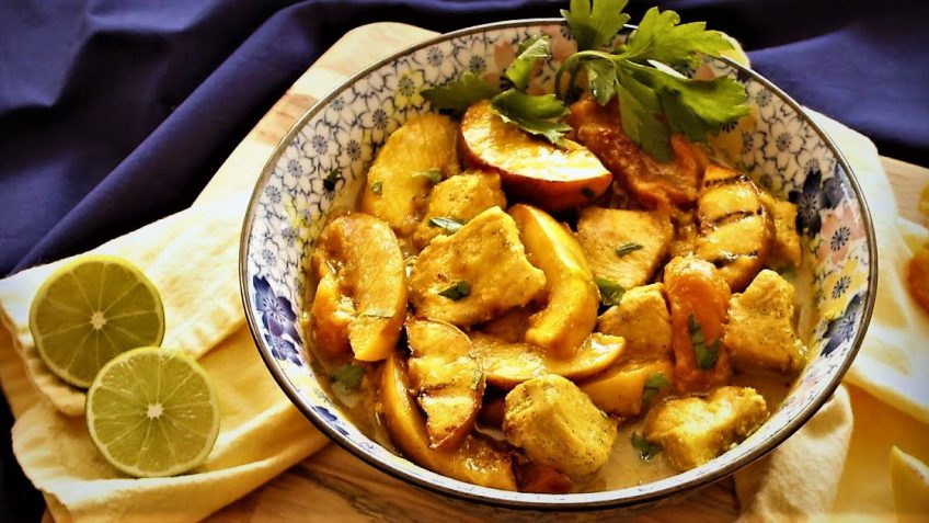 خورش هلو