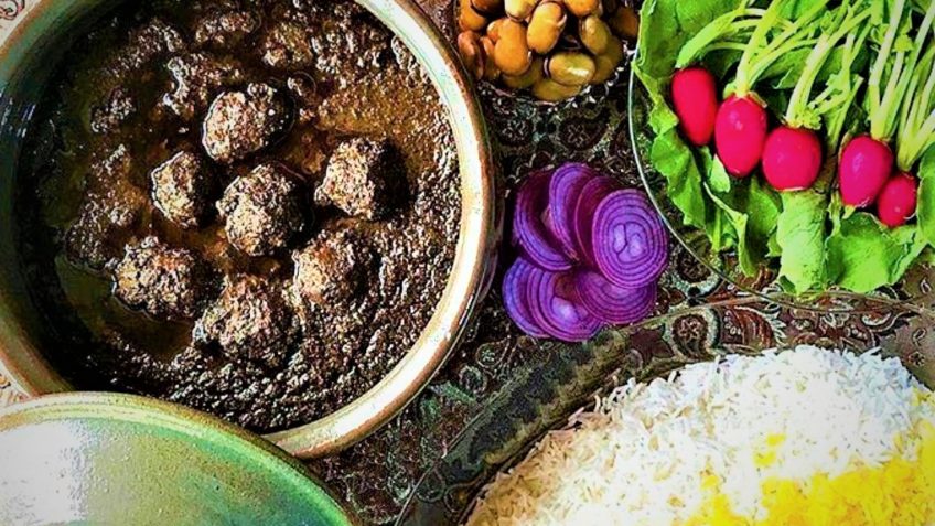 انار آویج خورش