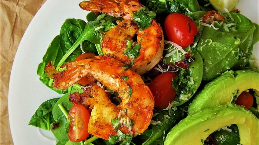 میگو سوخاری با اسفناج