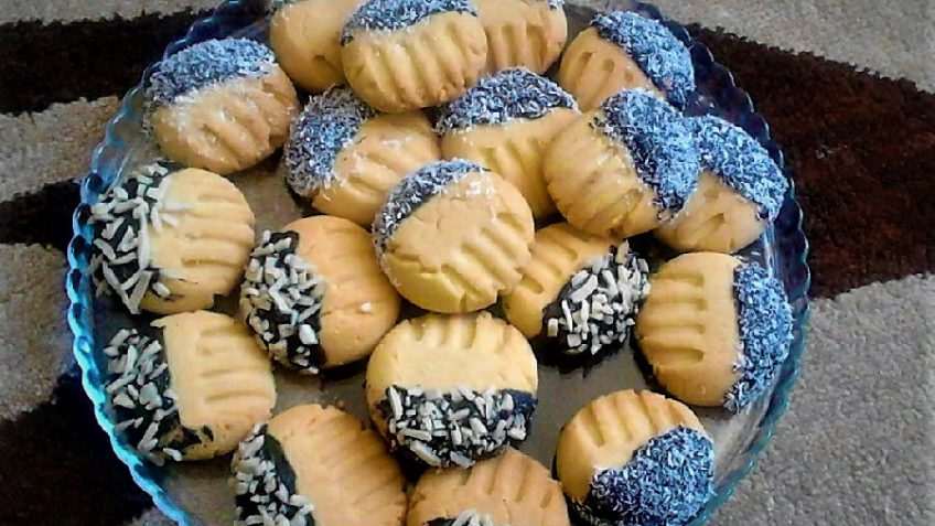 شیرینی چنگالی