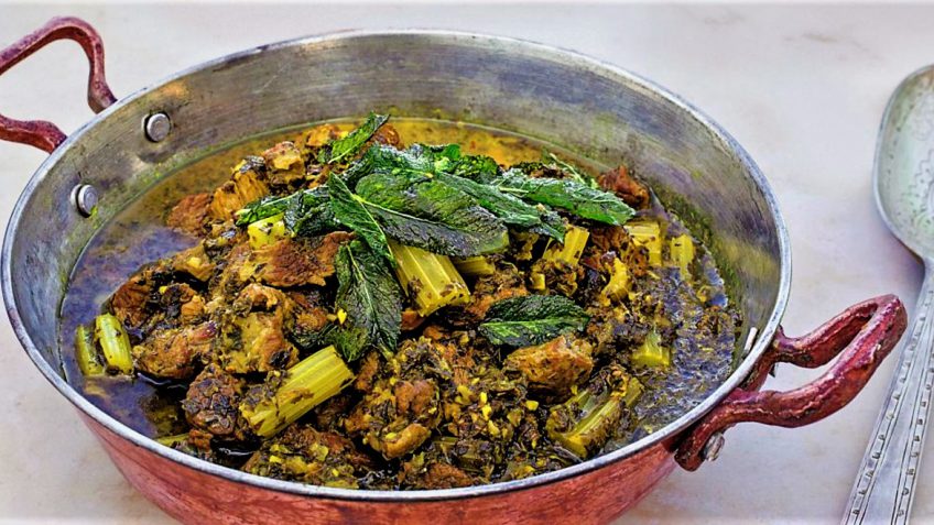 خورش کرفس با گوشت